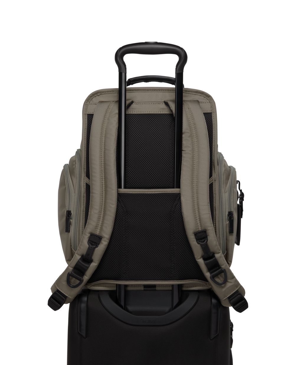 TUMI Brief Pack® | Tumi US