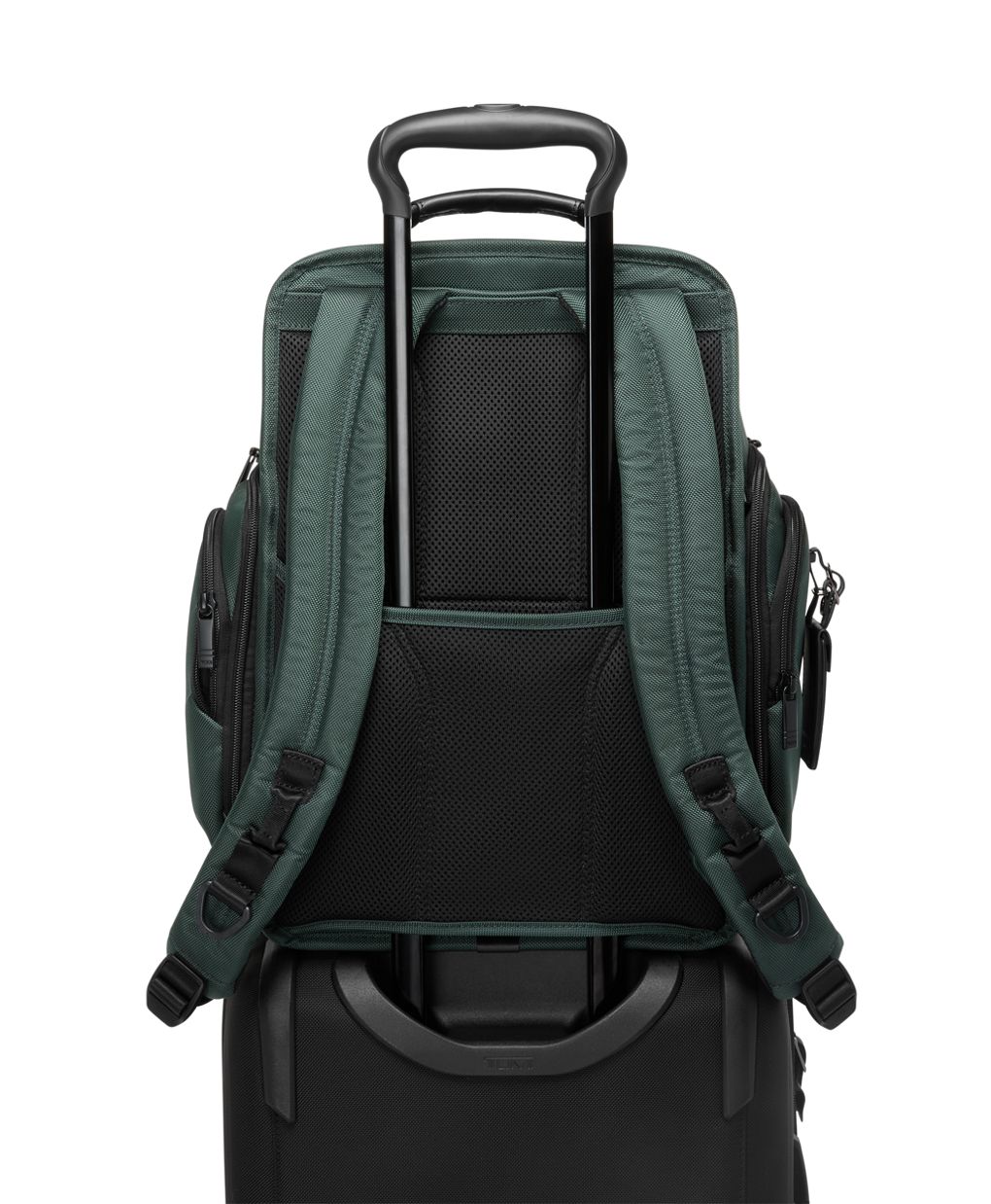 TUMI Brief Pack® | Tumi US