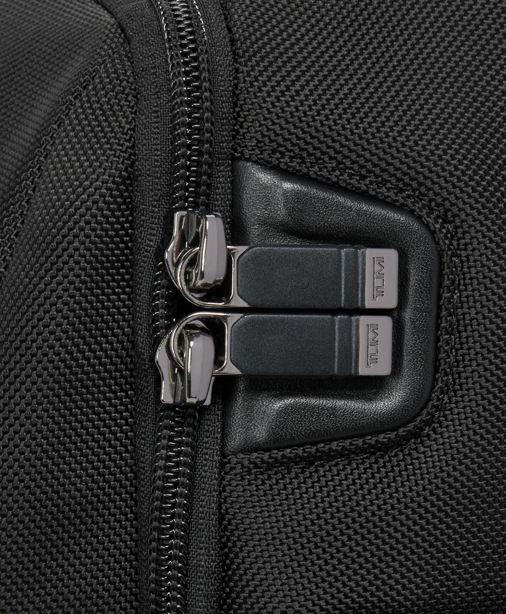 TUMI ビジネスバッグ 黒 メッシュ TUMI（トゥミ） ビジネスバッグ TUMI ALPHA（アルファ） ミディアム