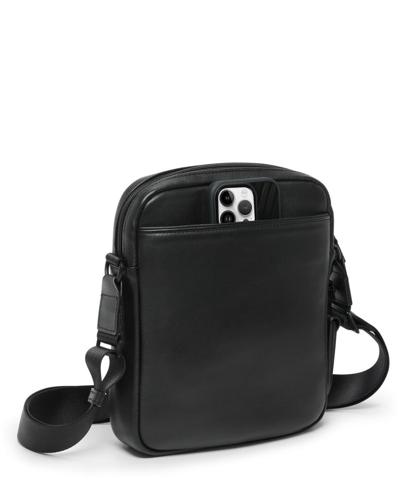 best budget backpack travel 9 BRILLIANT Budget Travel Backpacks ($50