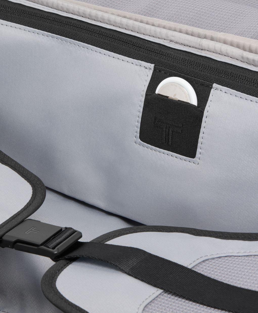 X-Large Dual Access Expandable Checked | Tumi US