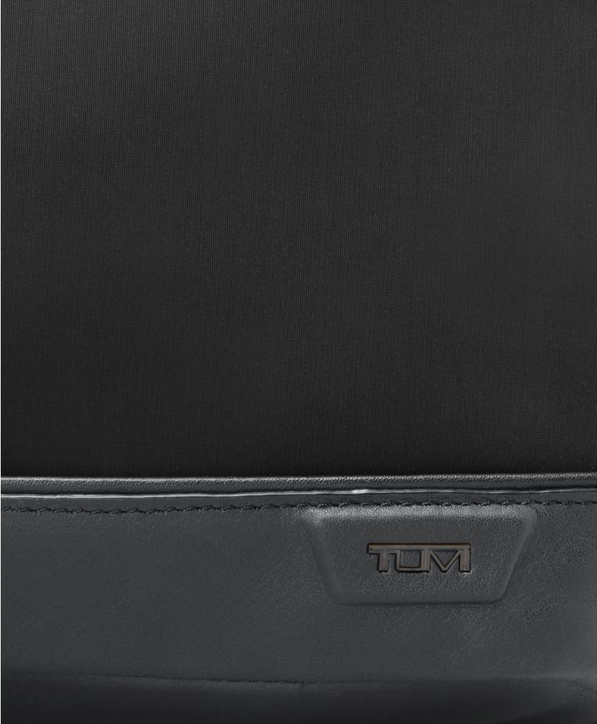 Leo Crossbody