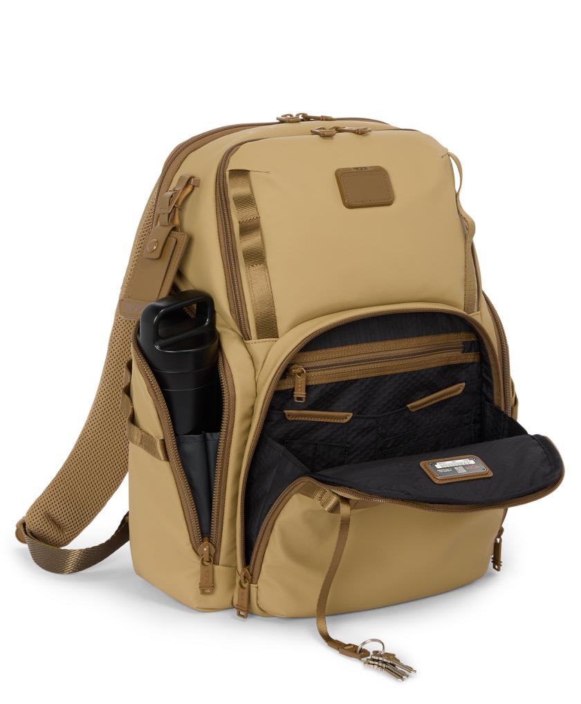 backpack for travel 3 days Simple Durable Carry On Backpack with Shoe Compartment, Personal Item Travel Bag Flight Approved, Water Resistant Laptop Backpack Women Men Weekender Business, Black : Electronics and a hidden passport Out of Stock Lure Color:Red Gold Shiner Home | Nike Heritage