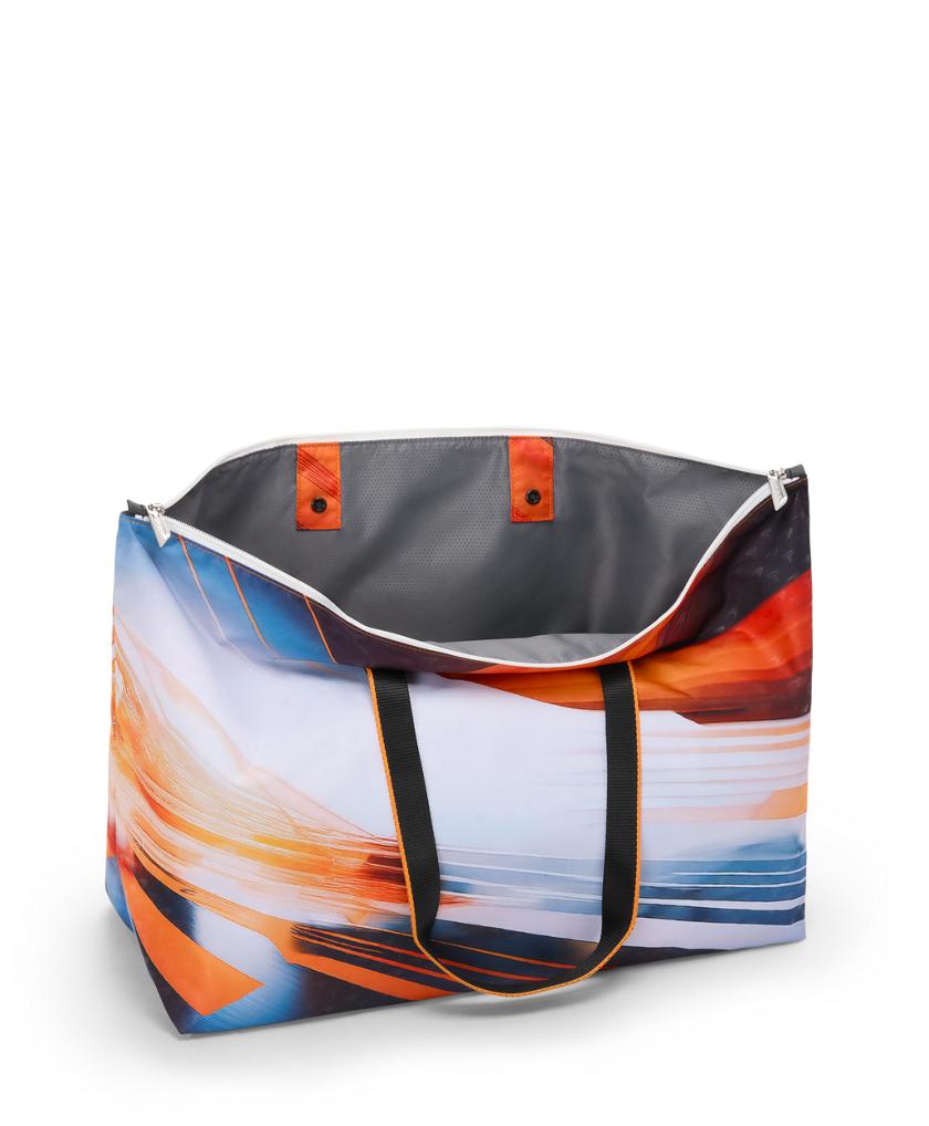 Just In Case® Tote | Tumi US