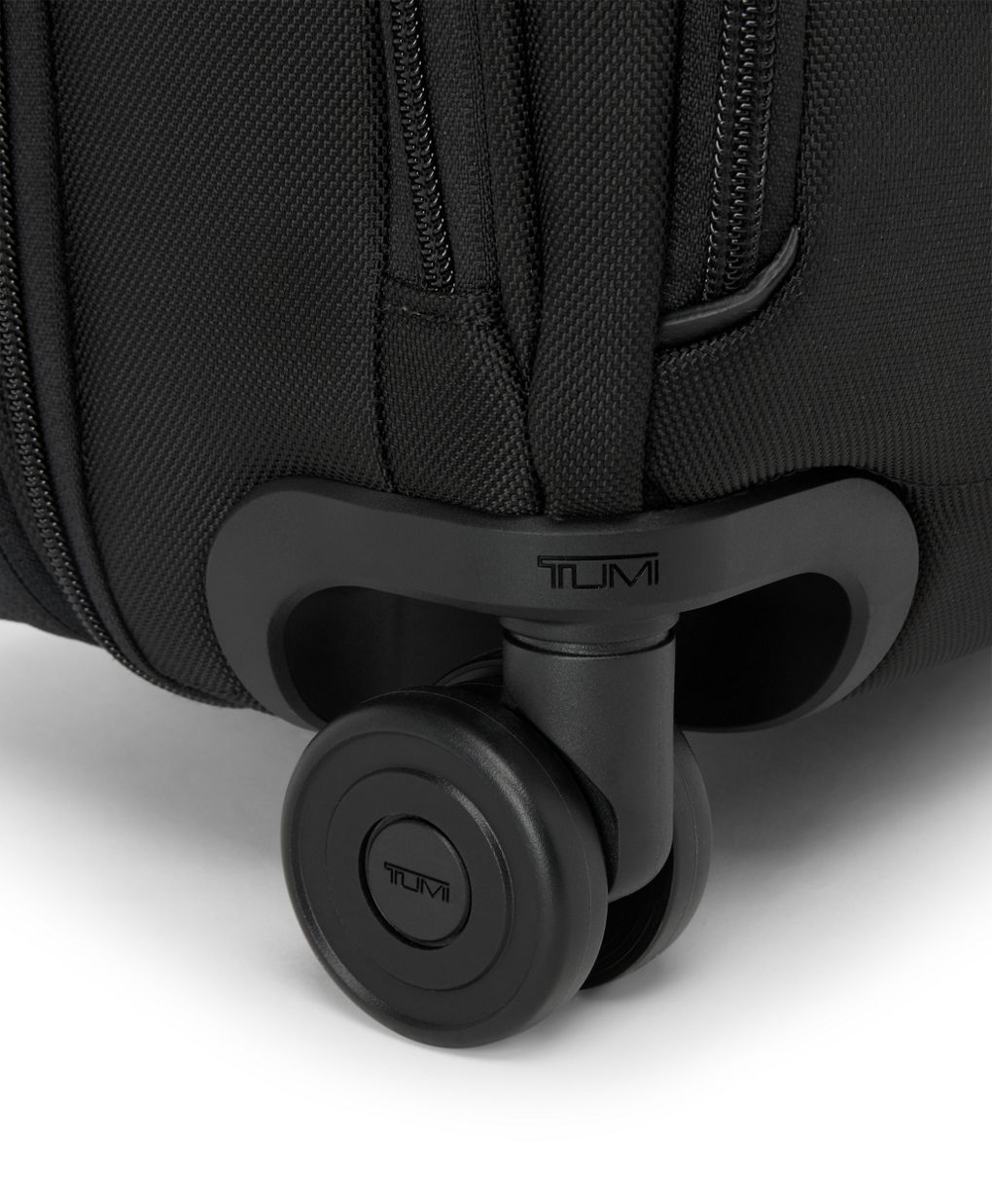 Deluxe Expandable Laptop Wheeled Brief | Tumi US
