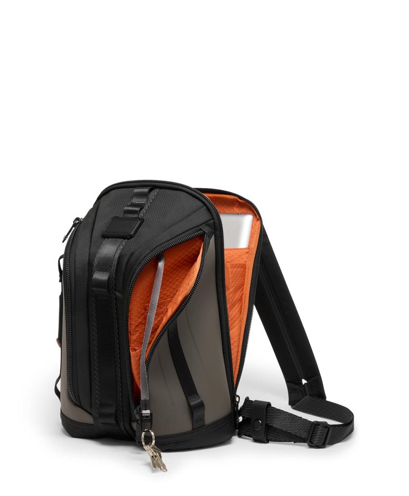 Shop Sports & Active Bags | Tumi US