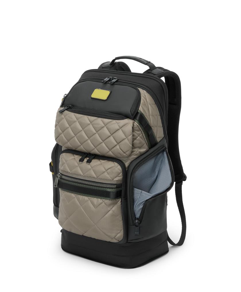 tumi backpack 550 greige Voyageur Dori 12 fine grain cow leather grey this streamlined backpack is crafted from warm golden suede TUMI Voyageur Halsey Backpack in