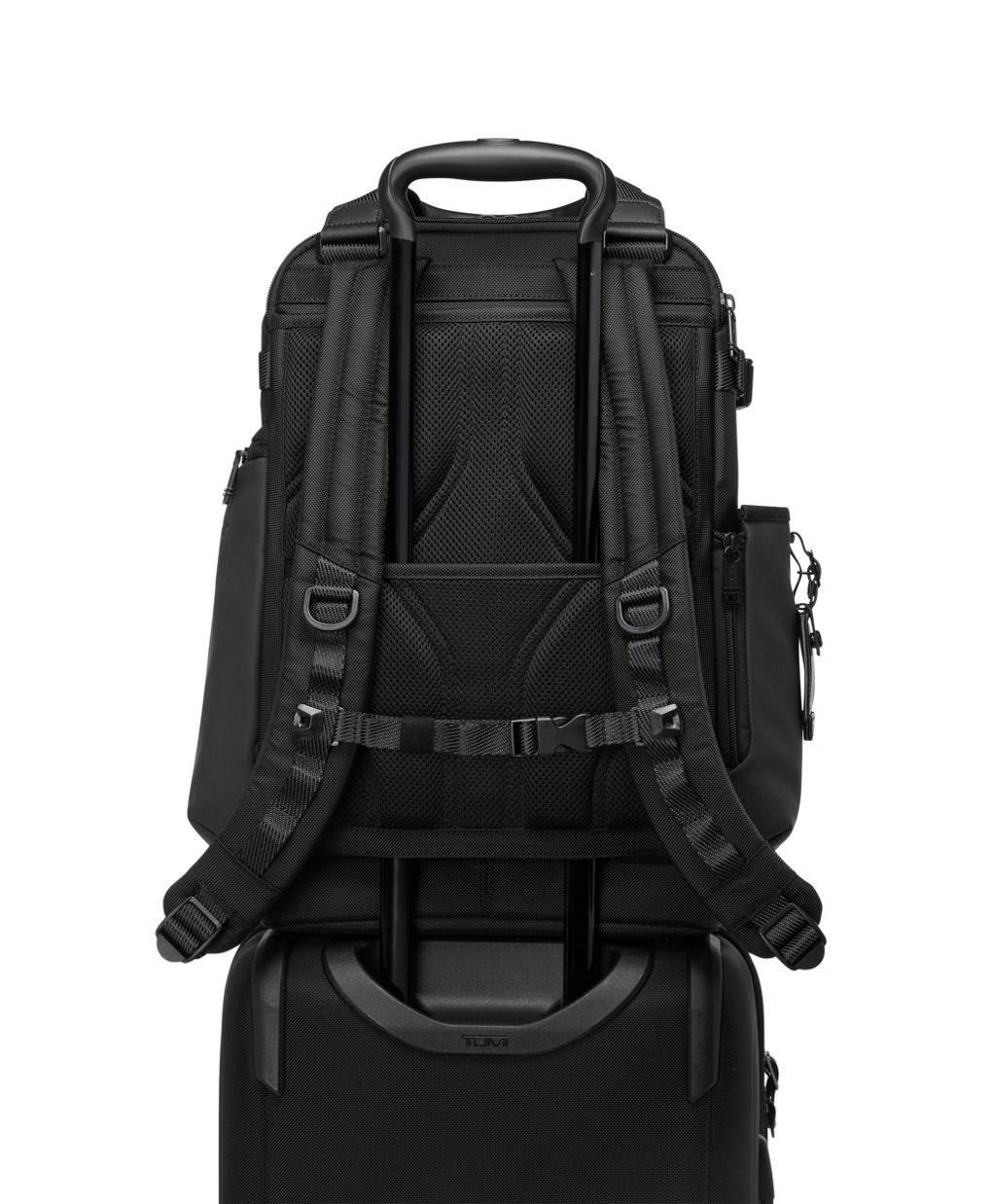 amazon best sellers travel backpacks MATEIN Carry on Backpack, Extra Large Backpack Expandable Airplane Approved Weekender Bag, Lunch Backpack for Men, 17 Inch Travel Laptop Insulated Cooler Bag box Rucksack with USB Port : Clothing Trek 7200 hybrid casserole-dish-carrier Color:Platinum Pink