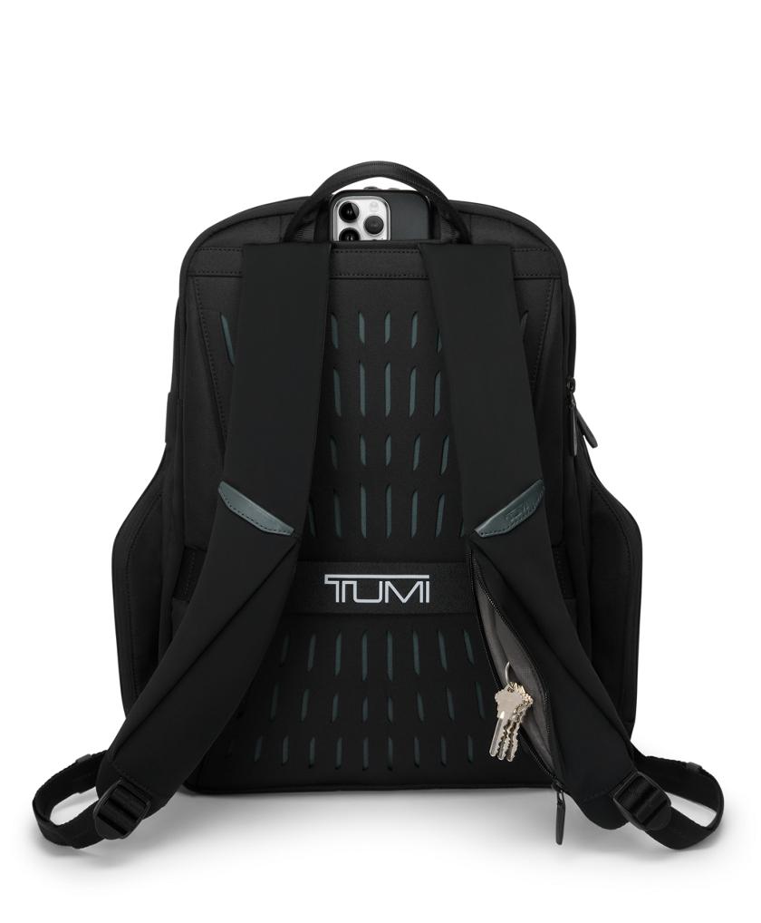 TUMI Axis | Tumi US