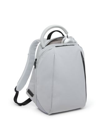 Medium Backpack 20L product image three