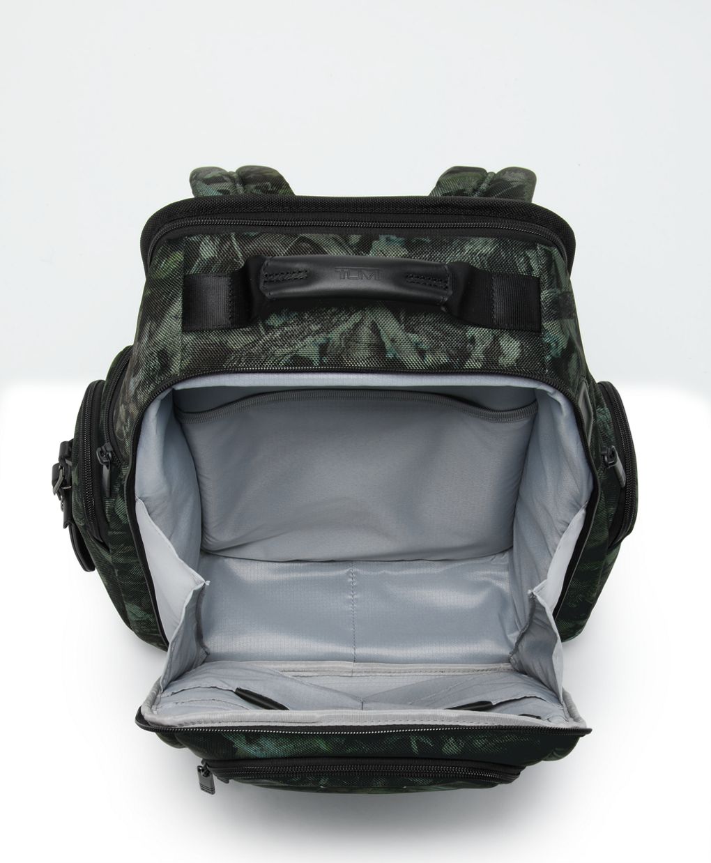 TUMI Brief Pack® | Tumi US