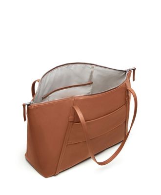 Leather Q Tote product image five