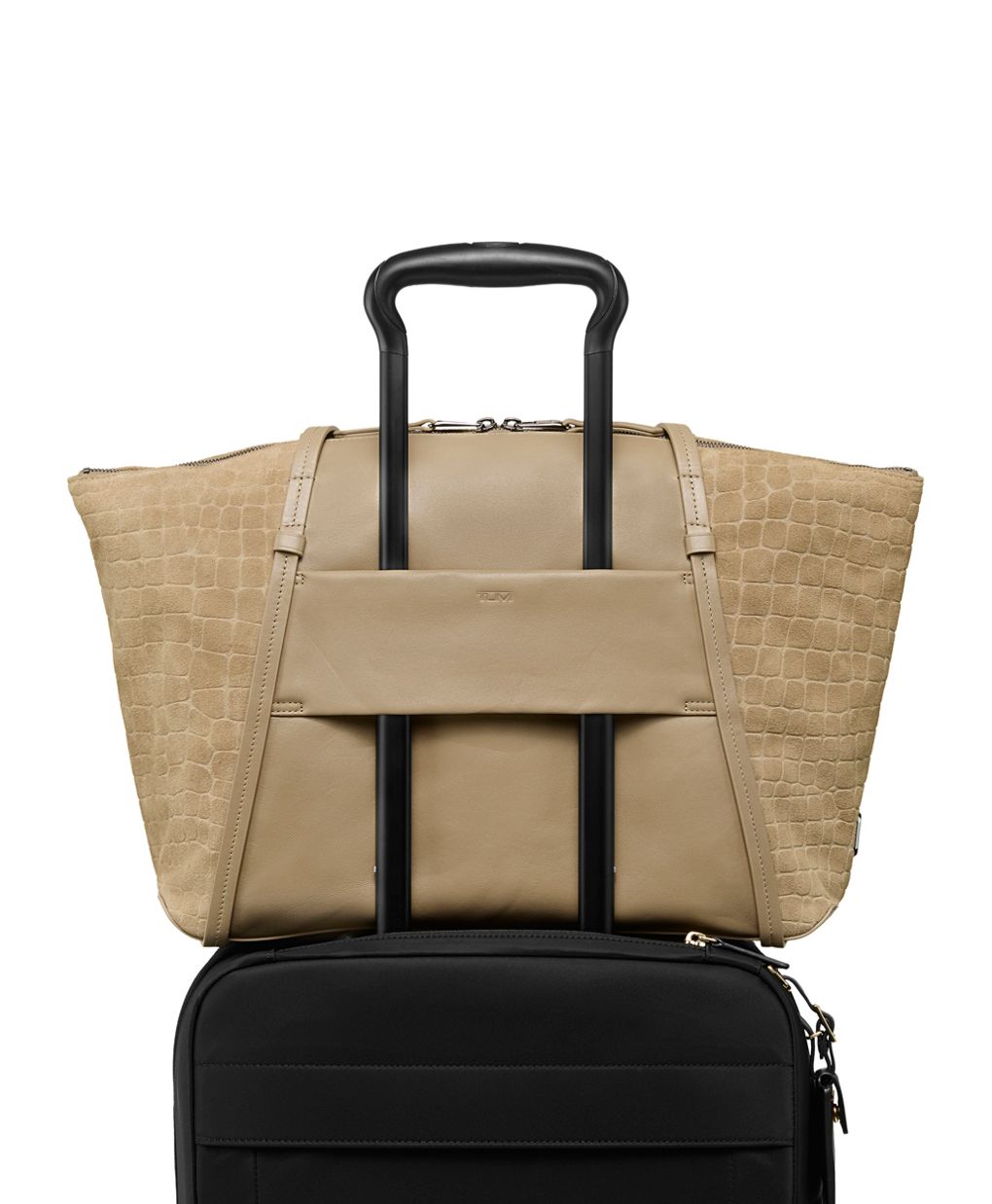 Leather Q Tote | Tumi US