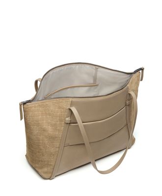 Leather Q Tote product image five