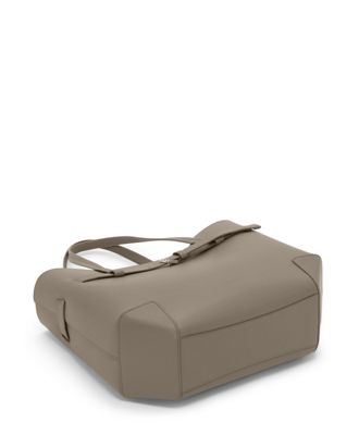 Adatto Tote product image four