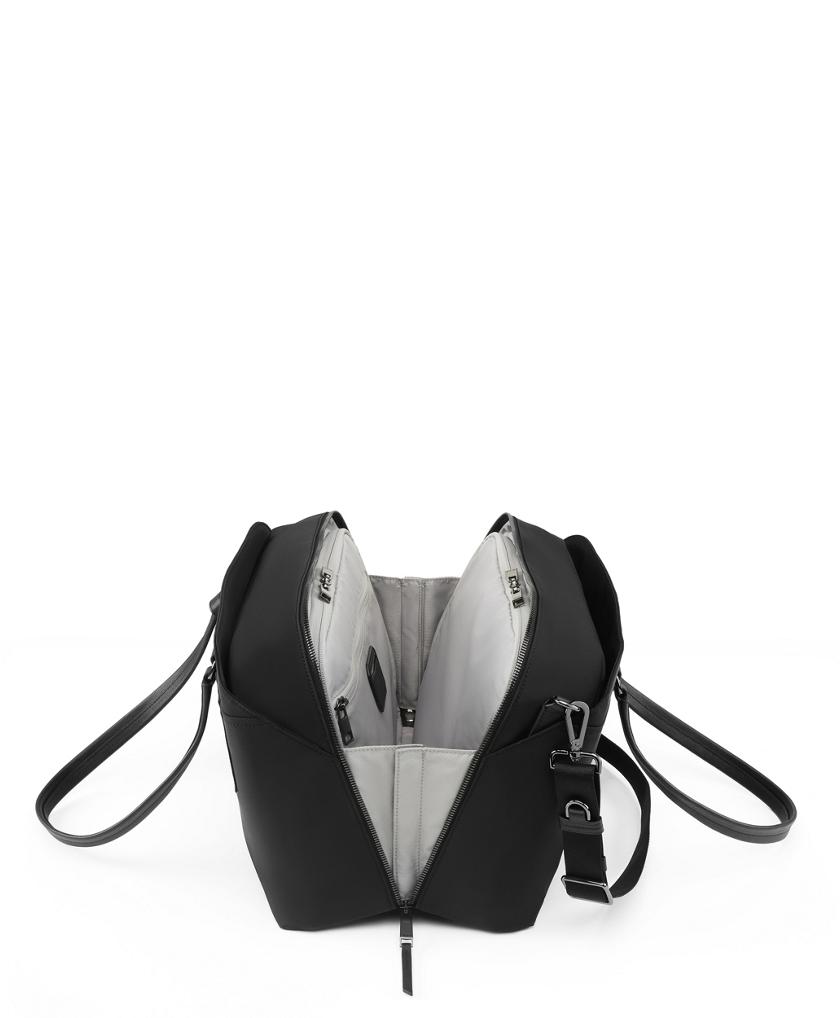 Montclair Boarding Tote