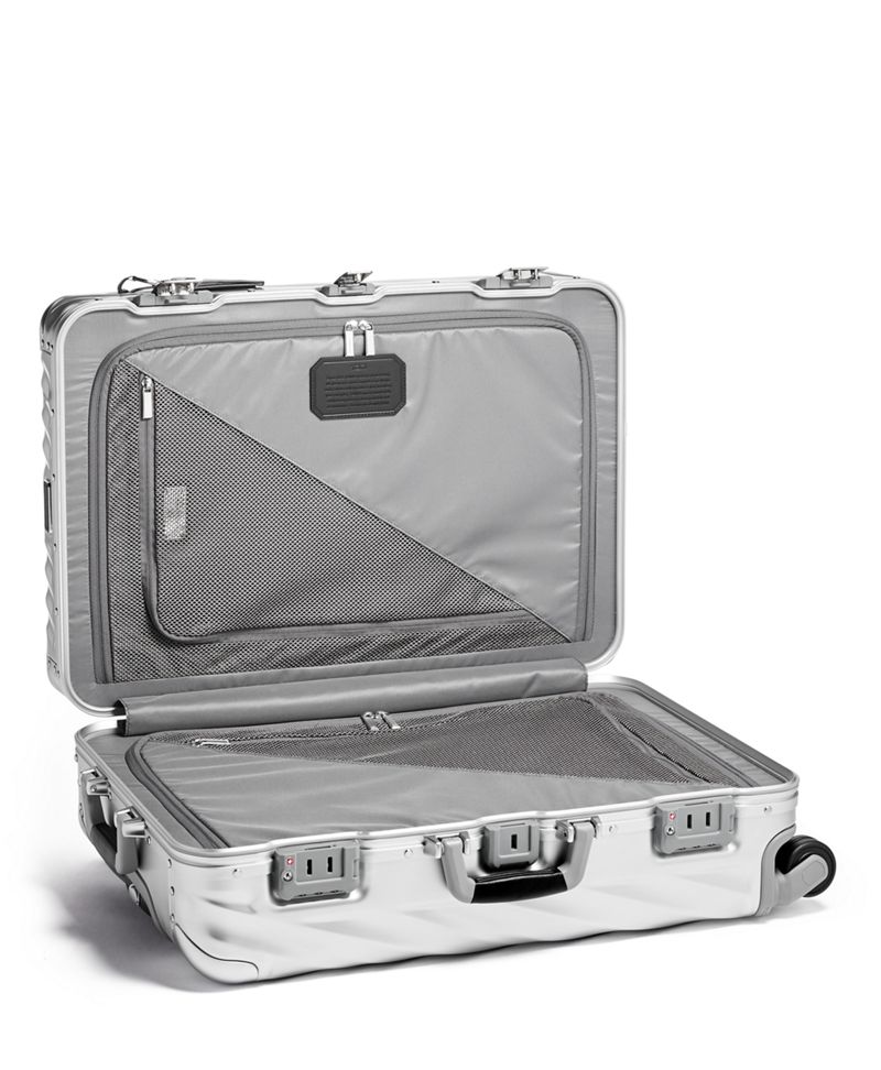 short trip packing case