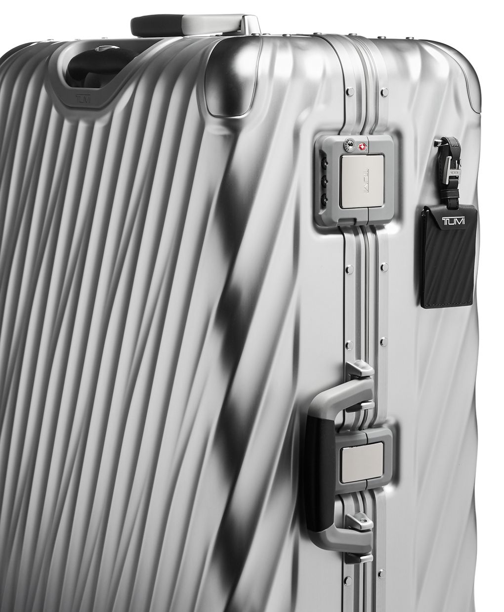 TUMI 19 Degree Aluminum Short Trip Packing Case – Luggage Pros