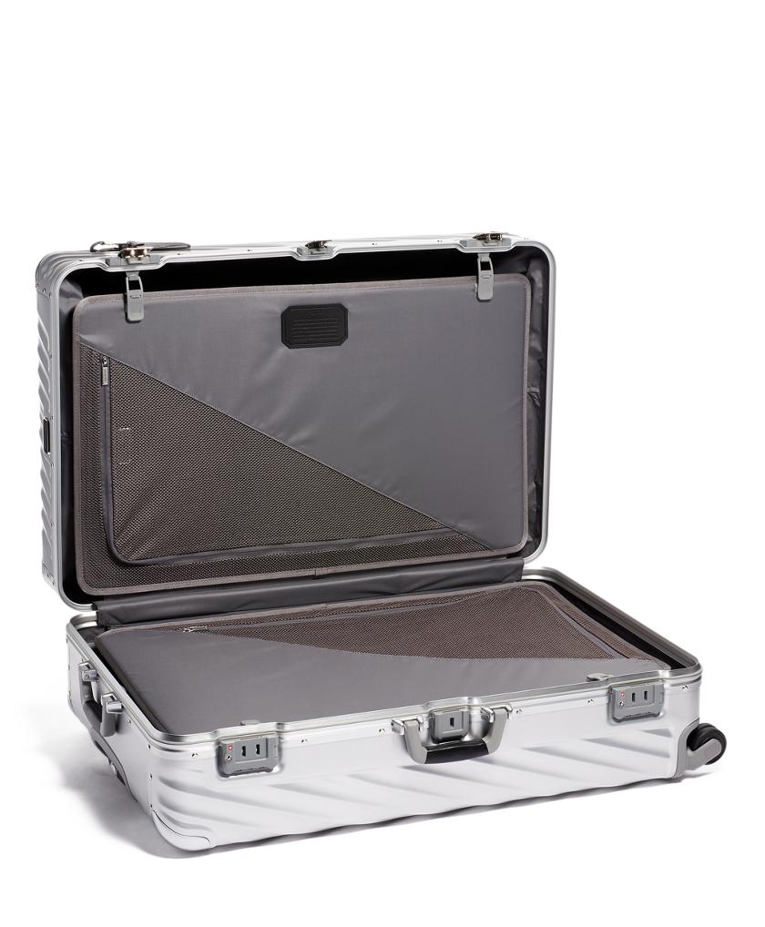 19 Degree Aluminum Collection | Tumi US